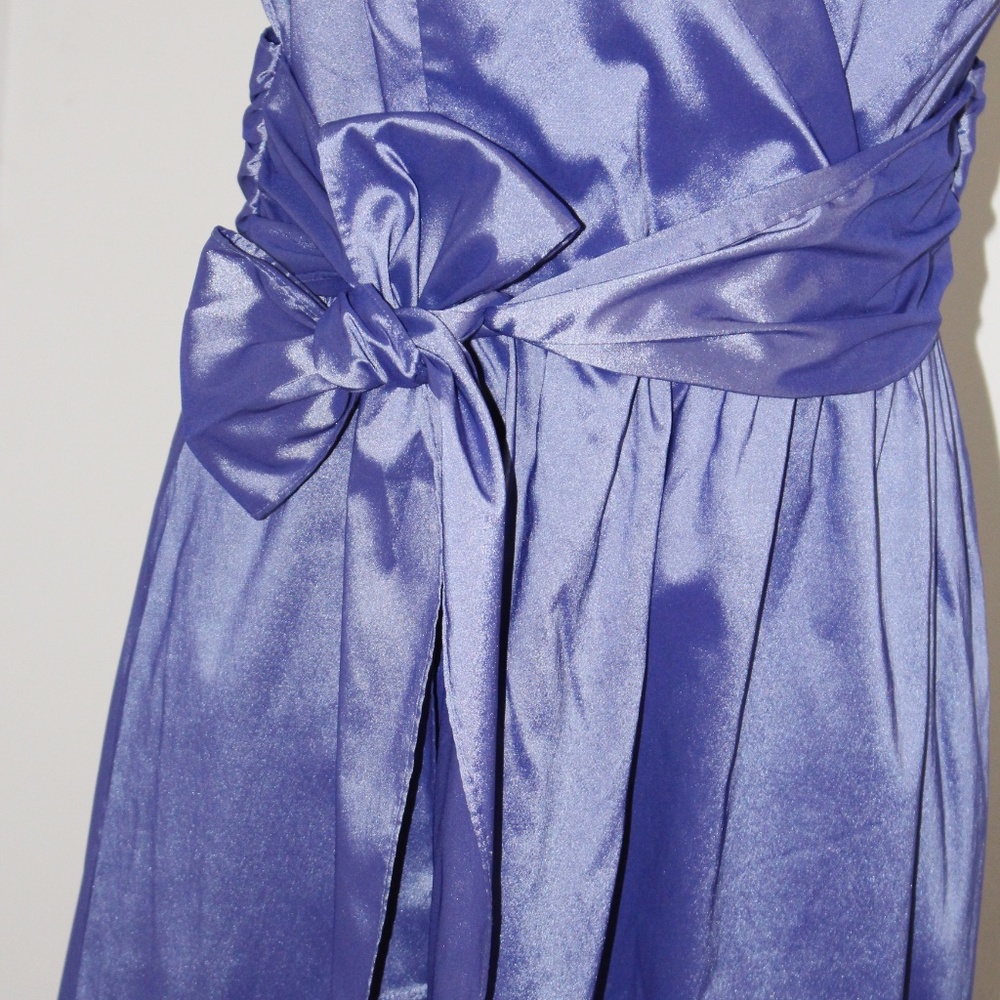 Adrianna Papell, Lavender Formal Cocktail dress with floral detailing..... - Picture 12 of 15